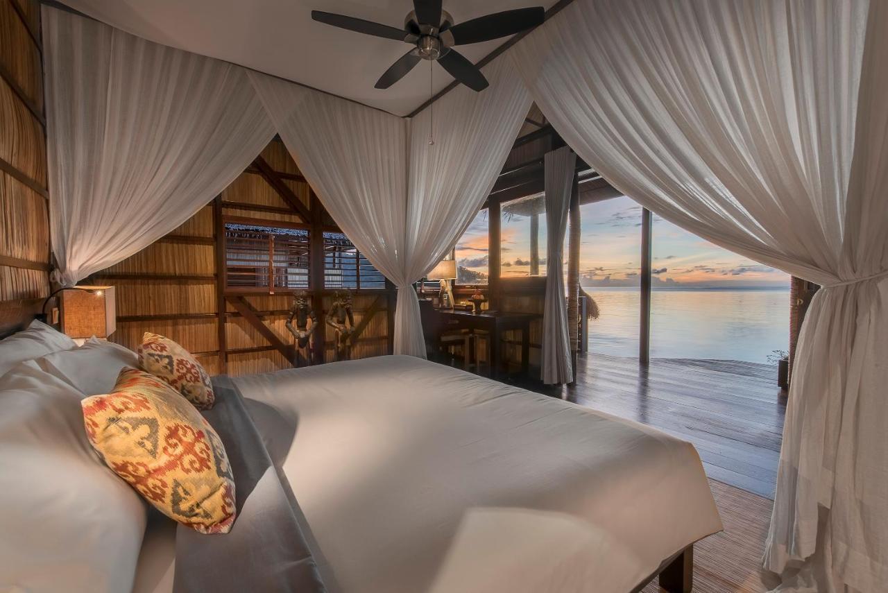 Papua Paradise Eco Resort Pulau Birie Eksteriør billede